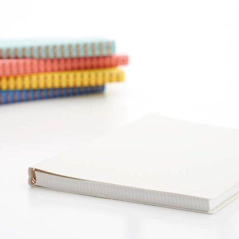 Maruman - SEPTCOULEUR Notebook A5 N768 - Crisp White